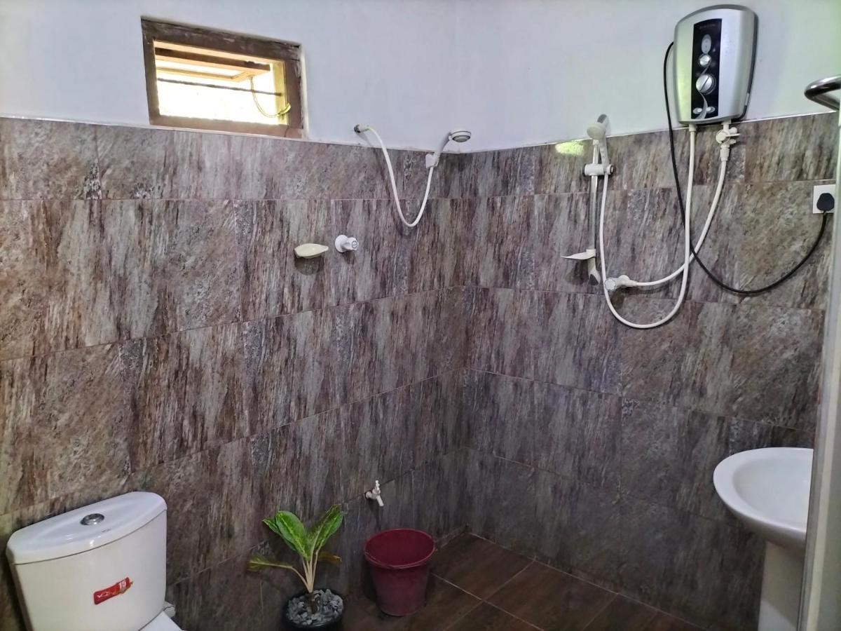 Sanjana Home Stay Habarana Bagian luar foto